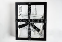 Load image into Gallery viewer, Silver Hamper